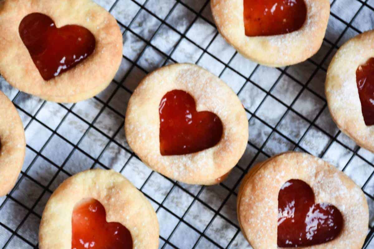 sourdough linzer cookies with strawberry jam filling 5