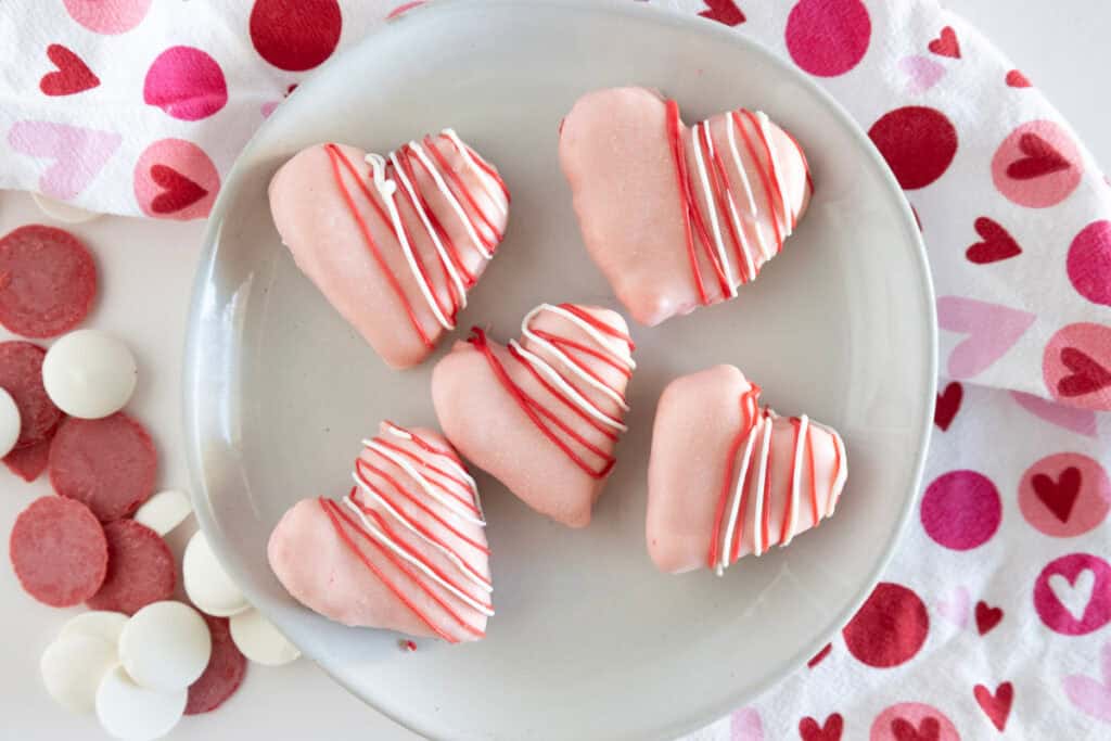 valentine cake truffles