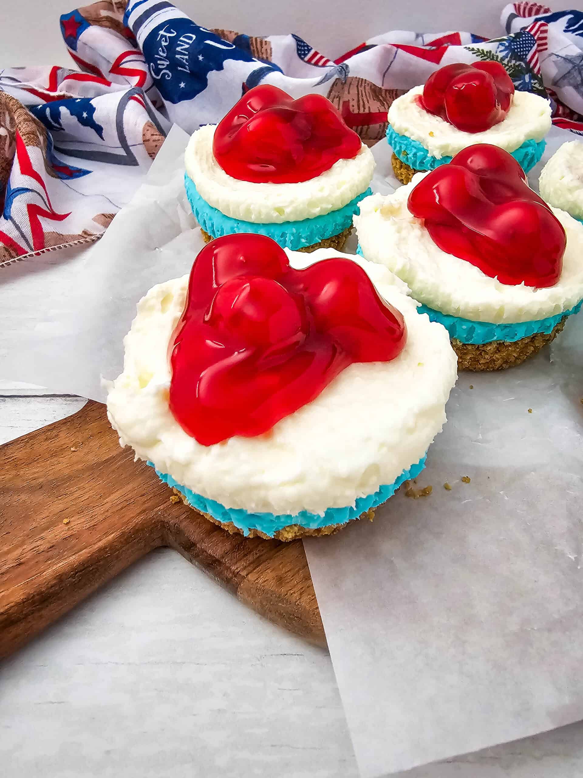 Red White and Blue Cheesecake Bites set 4 &ndash; 2