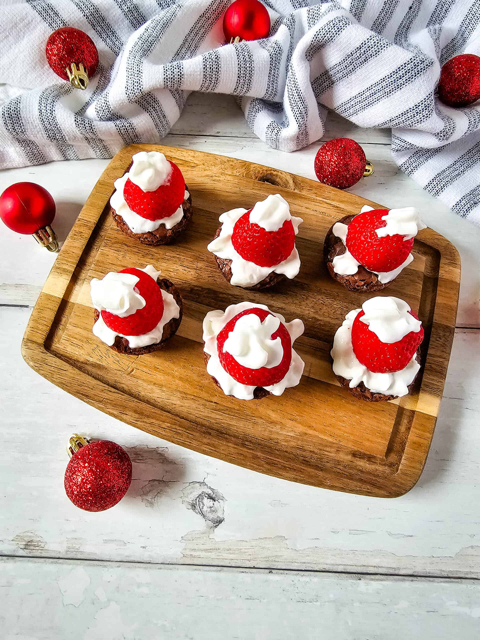Santa Hat Brownie Bites 1